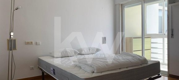 3 bedrooms Apartment in Lisbon, Portugal No. 10771 13