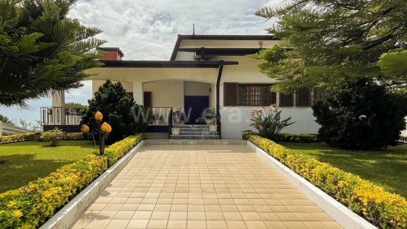 3 bedrooms House in Vila Nova de Gaia, Portugal No. 230634