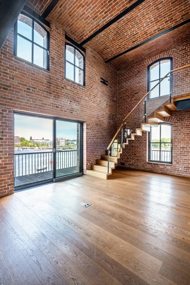 Dúplex de 3 dormitorios en Friedrichshain, Germany No. 39352