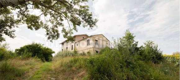 5 rooms House in Senigallia, Italy No. 257532 2