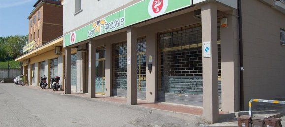 106m² Commercial property in Casalecchio di Reno, Italy No. 336869 2