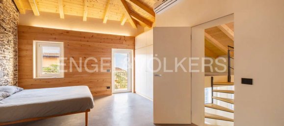 Дом с 2 спальнями в Орта Сан Джулио, Италия № 132710 12