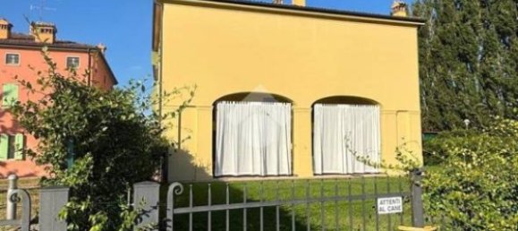 3 bedrooms Duplex in Modena, Italy No. 380471 9