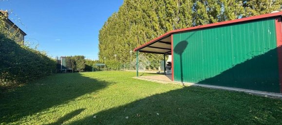 3 bedrooms Duplex in Modena, Italy No. 380471 7