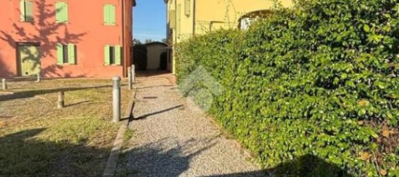 3 bedrooms Duplex in Modena, Italy No. 380471 10