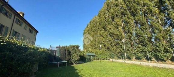 3 bedrooms Duplex in Modena, Italy No. 380471 5