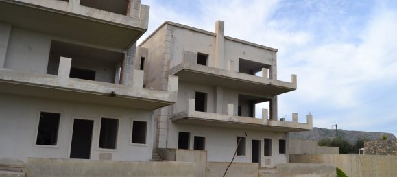 6 rooms Property in Gazi, Greece No. 5231 2