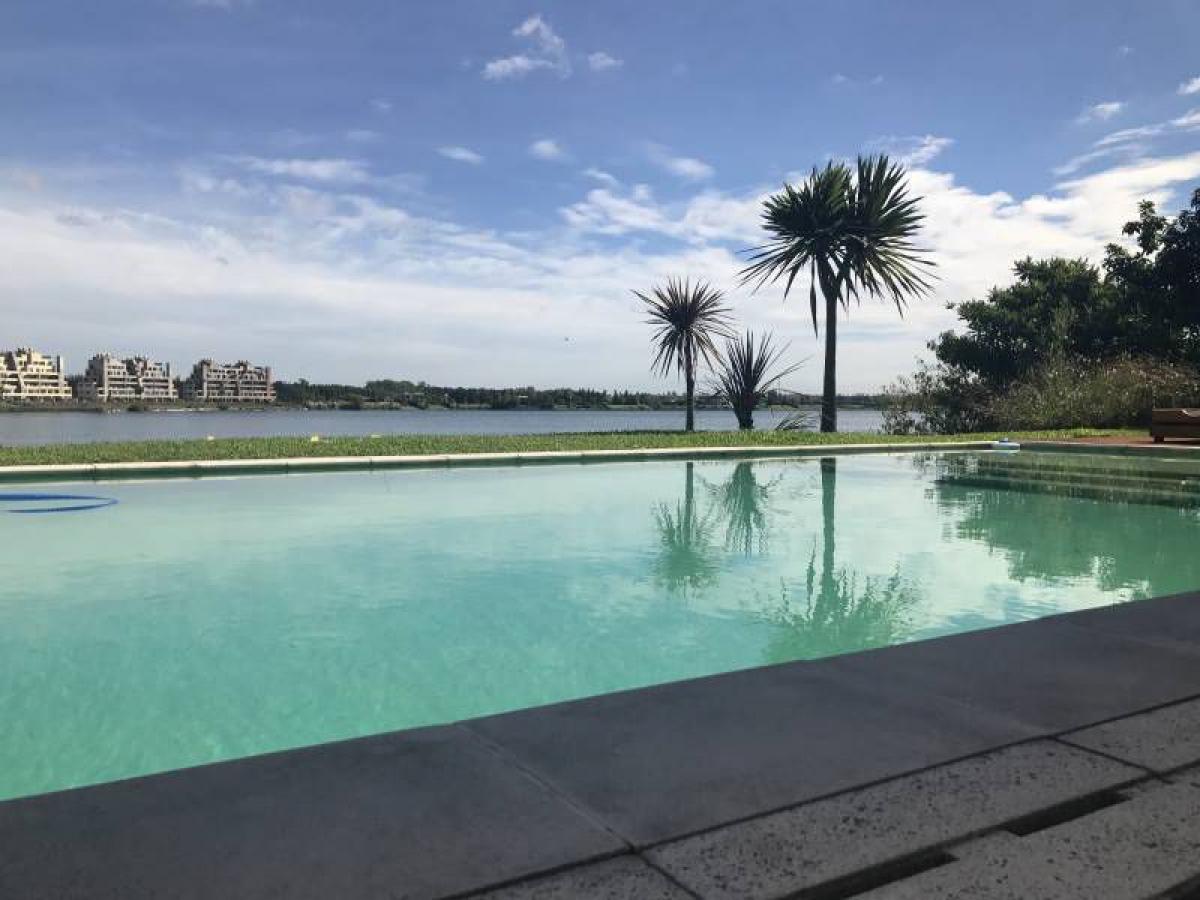 5 chambres Maison à Tigre, Argentina No. 95558