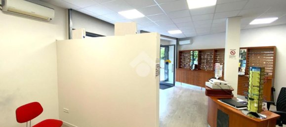 1-Zimmer Gewerbliche Immobilie in Padua, Italy, Nr. 76384 2