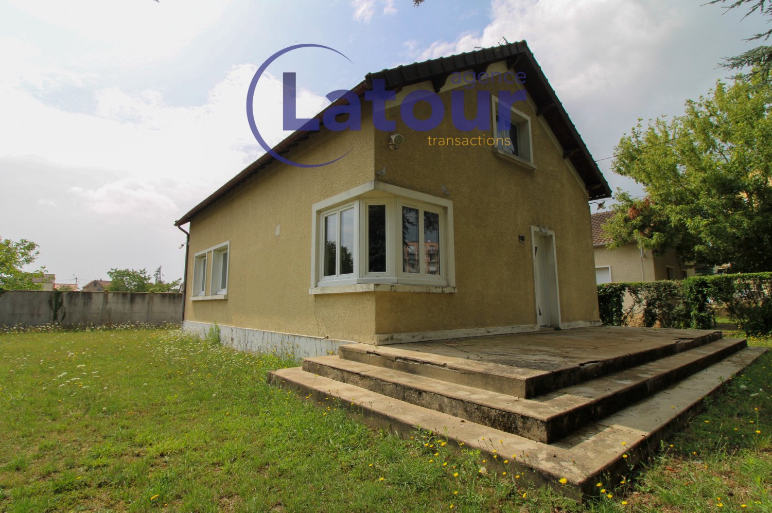 3 chambres Maison à Dreux, France No. 282686