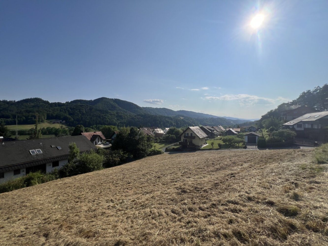 Земельный участок в Лойчах ан дер Вайнштрасе, Австрия № 134623