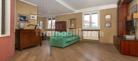 3 chambres Villa à Costigliole Saluzzo, Italy No. 300475 2