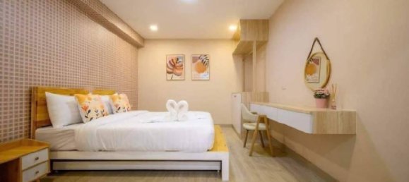 6 bedrooms Villa in Pattaya, Thailand No. 4229 2