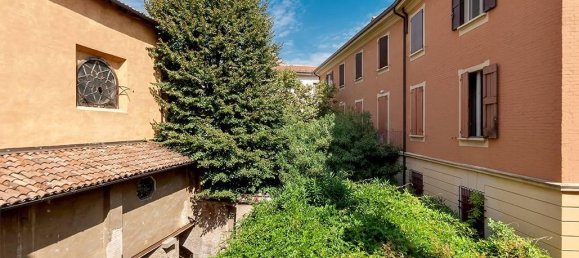 4 rooms Apartment in Bologna, Italy No. 36692 16