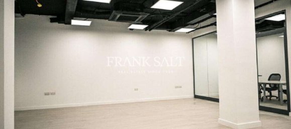 90m² Office in Sliema, Malta No. 12279 14