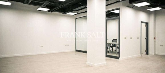 90m² Office in Sliema, Malta No. 12279 4