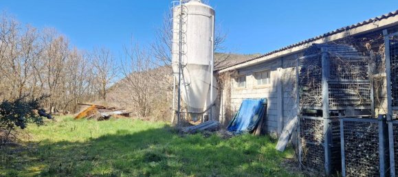 2غرفة قطعة أرض في Fagnano Alto, Italy رقم 43145 23