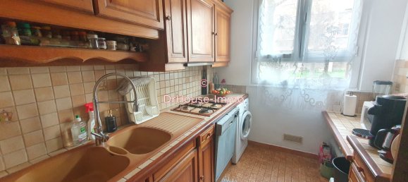 2 Schlafzimmer Wohnung in Colombes, France, Nr. 121783 5