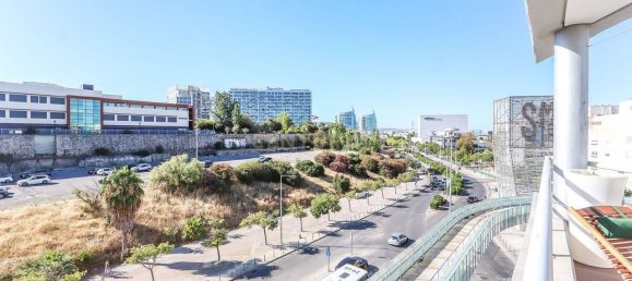 5 bedrooms Apartment in Lisbon, Portugal No. 83953 35