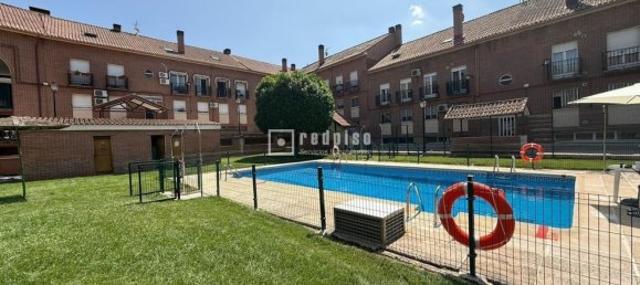 3 bedrooms Duplex in Madrid, Spain No. 152687 22