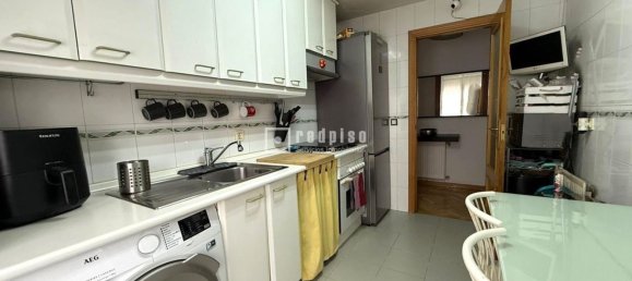 3 bedrooms Duplex in Madrid, Spain No. 152687 5