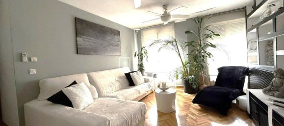 3 bedrooms Duplex in Madrid, Spain No. 152687 2