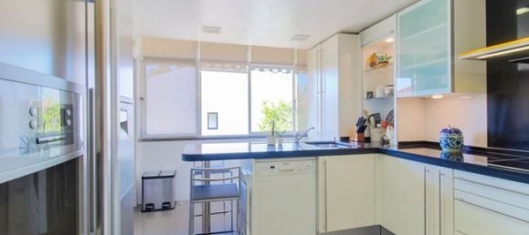 4 Schlafzimmer Haus in Oeiras, Portugal, Nr. 49594 33