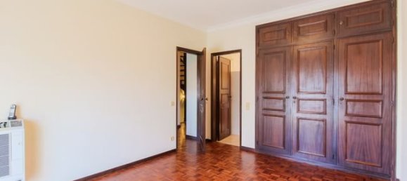 4 Schlafzimmer Haus in Oeiras, Portugal, Nr. 49594 39