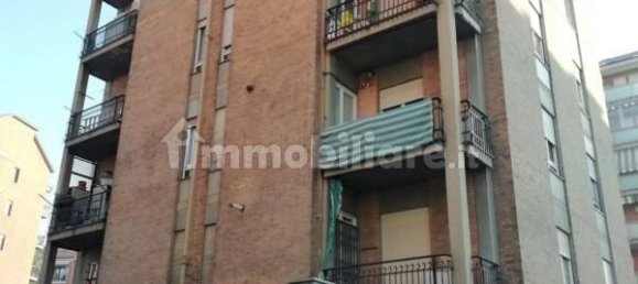 2 bedrooms Apartment in Turin, Italy No. 298681 20