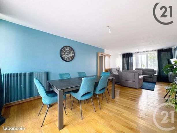 Квартира с 3 спальнями в Реймс, Франция № 314447