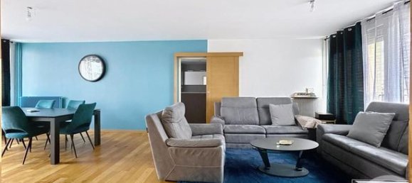 Квартира с 3 спальнями в Реймс, Франция № 314447 3