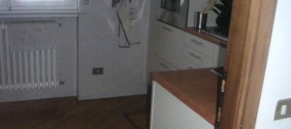 3-salle Villa à Gazzada Schianno, Italy No. 14530 9