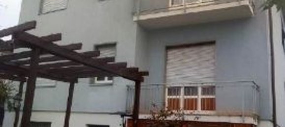 3-salle Villa à Gazzada Schianno, Italy No. 14530 4