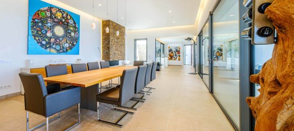 5 bedrooms Villa in Santa Ponsa, Spain No. 973 11