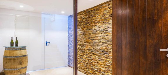 5 bedrooms Villa in Santa Ponsa, Spain No. 973 18