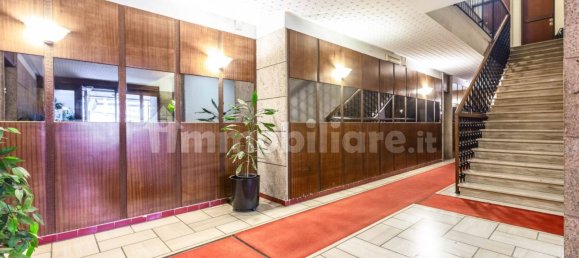 2 bedrooms Apartment in Rome, Italy No. 46240 4