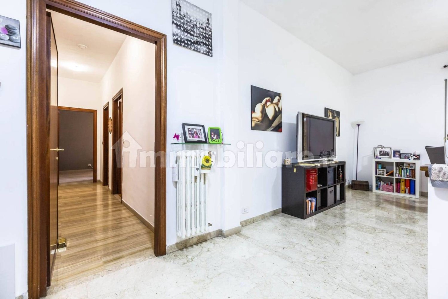 2 bedrooms Apartment in Rome, Italy No. 46240