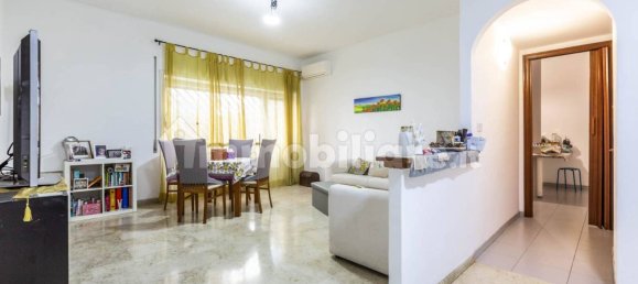 2 bedrooms Apartment in Rome, Italy No. 46240 6
