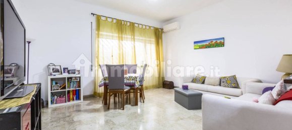 2 bedrooms Apartment in Rome, Italy No. 46240 5