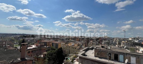 2 bedrooms Penthouse in Rome, Italy No. 44691 20