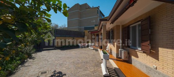 3 غرف نوم منزل في Rome, Italy رقم 111598 21