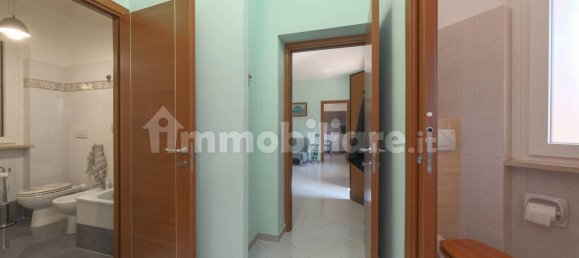 3 غرف نوم منزل في Rome, Italy رقم 111598 13