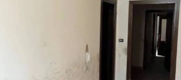 4 rooms Apartment in Chivasso, Italy No. 206642 2