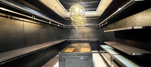 3 bedrooms Penthouse in Khlong Toei, Thailand No. 8830 25