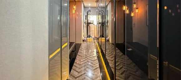 3 bedrooms Penthouse in Khlong Toei, Thailand No. 8830 5