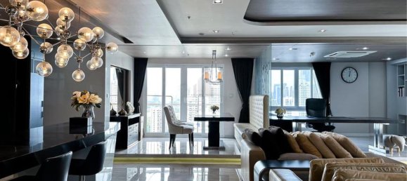 3 bedrooms Penthouse in Khlong Toei, Thailand No. 8830 12