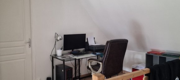 Casa de 3 dormitorios en Cuise-la-Motte, France No. 63352 9