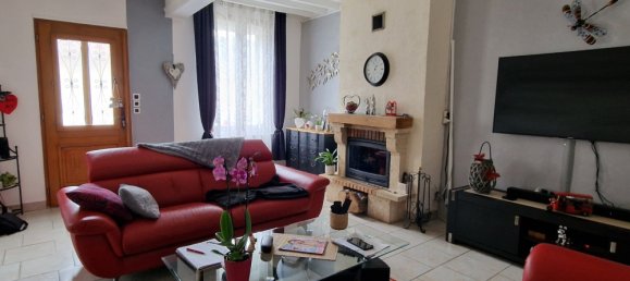 Casa de 3 dormitorios en Cuise-la-Motte, France No. 63352 6