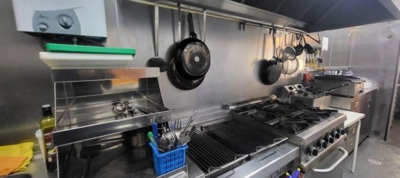 Propriété commerciale à Lisbon, Portugal 86m² No. 12986 16