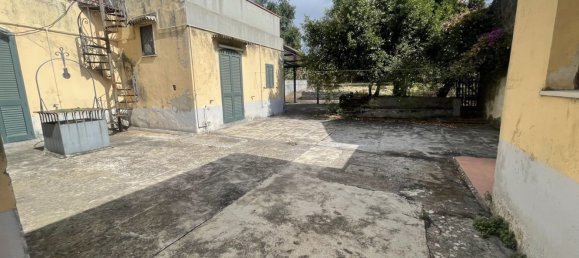 6 bedrooms House in Viagrande, Italy No. 313377 10